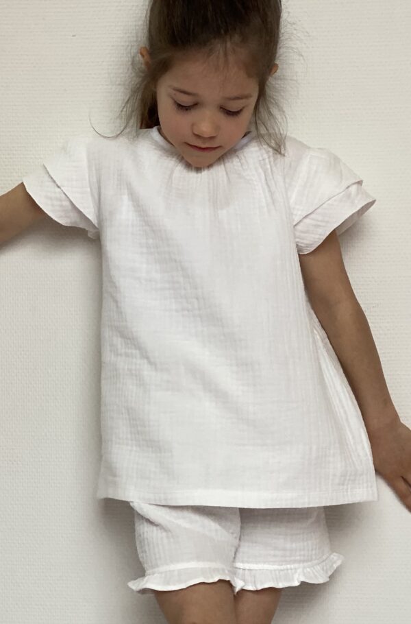 Alexia (white)