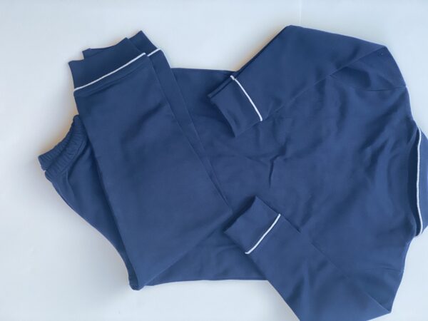 Axell - Image 3